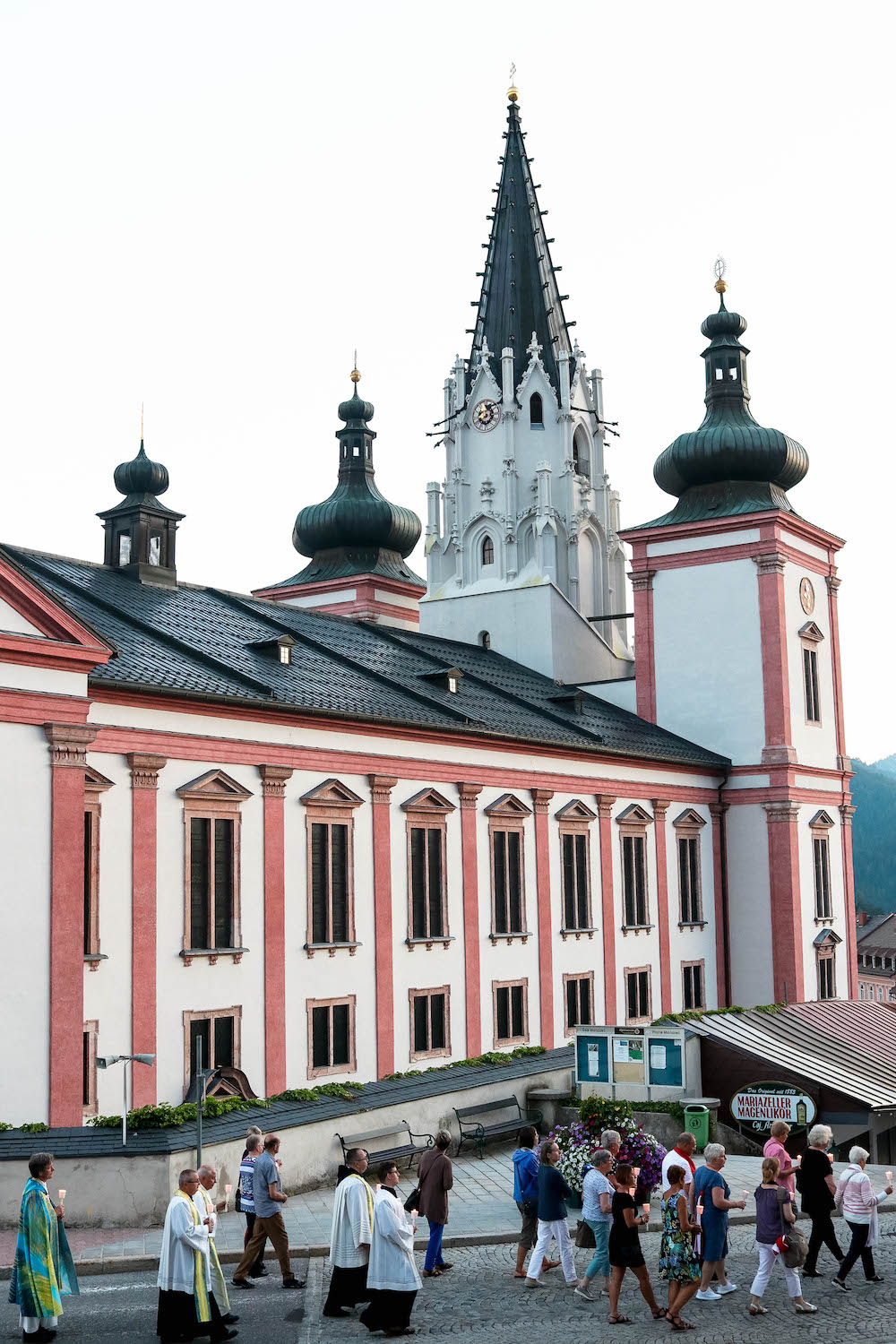 Lichterprozession Basilika Mariazell 2019