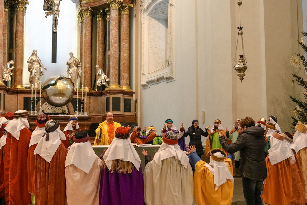Sternsingermesse am Dreikönigstag in der Basilika 2019