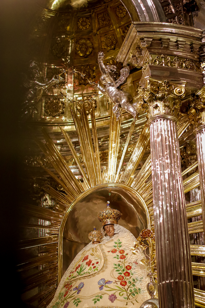 Die Feier der Osternacht Marienkleid