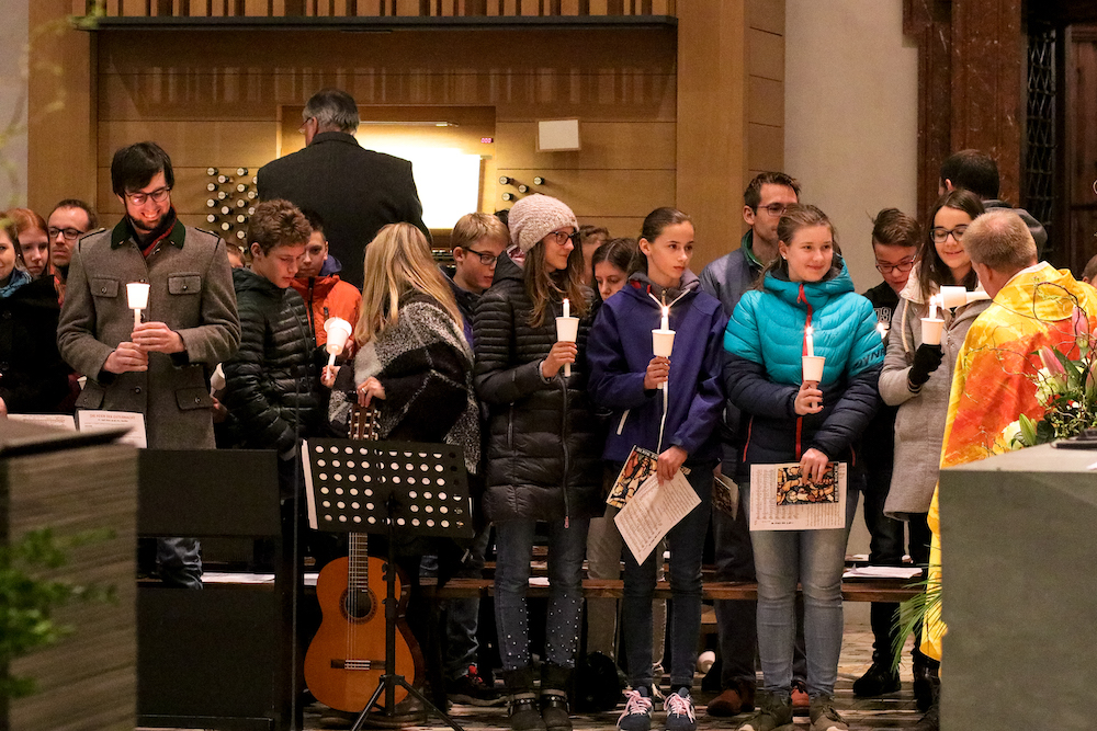 Die Feier der Osternacht 2019 Basilika Mariazell